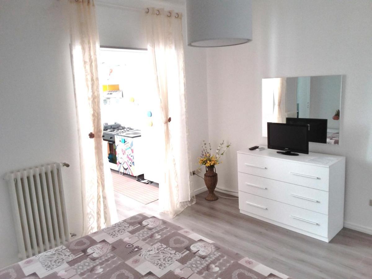 Casa Via Leuca Apartman Lecce Kültér fotó